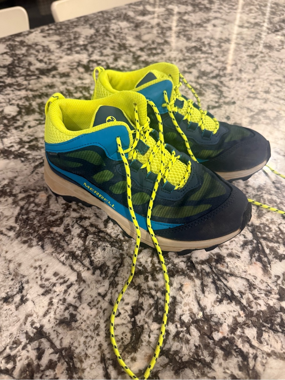 Merrell Kids Neon Yellow & Blue Hiking Floatpro youth 3
